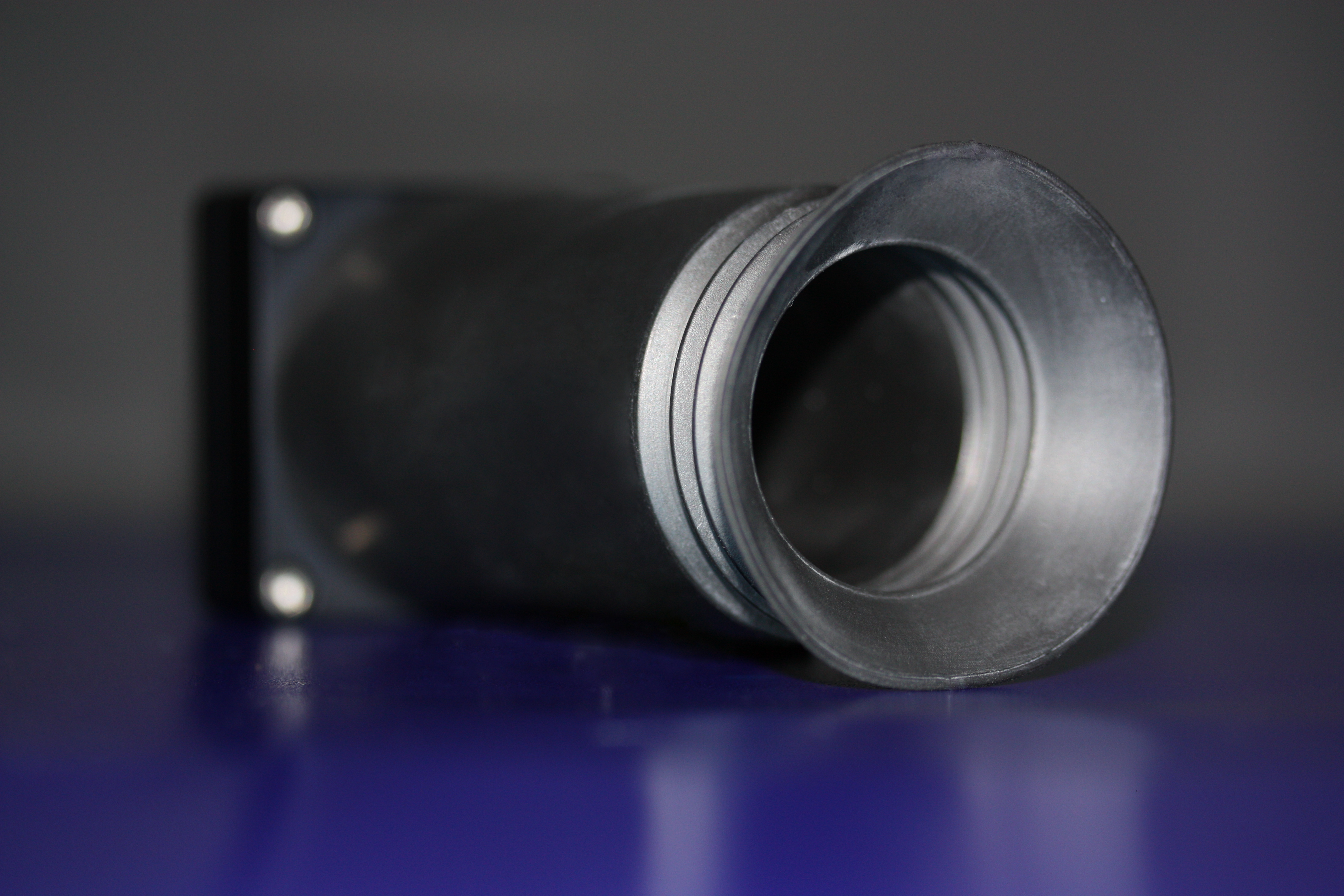 flicker display mitstraylight